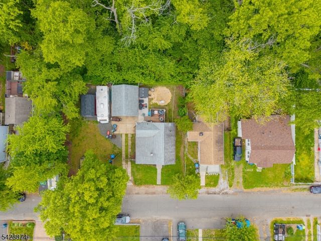 260 Greenwood Dr, Old Bridge Twp., NJ 07735