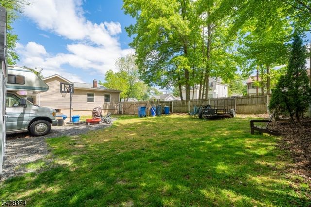 260 Greenwood Dr, Old Bridge Twp., NJ 07735