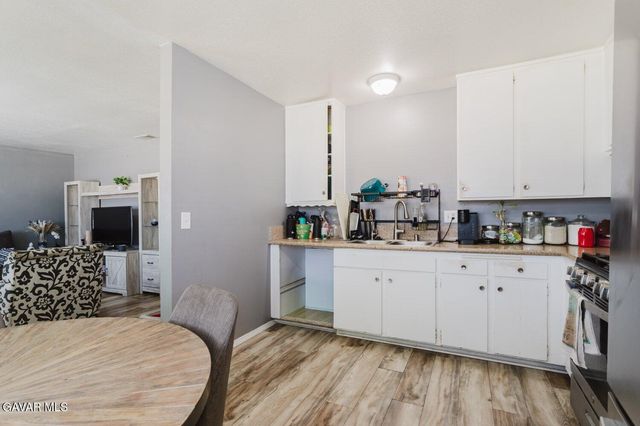 44318 Fenhold Street, Lancaster, CA 93535