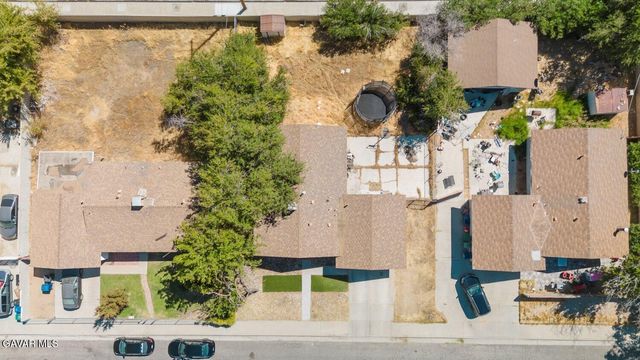 44318 Fenhold Street, Lancaster, CA 93535