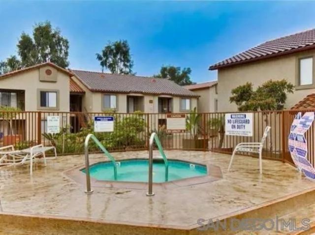 7425 Charmant Drive 2805, San Diego, CA 92122