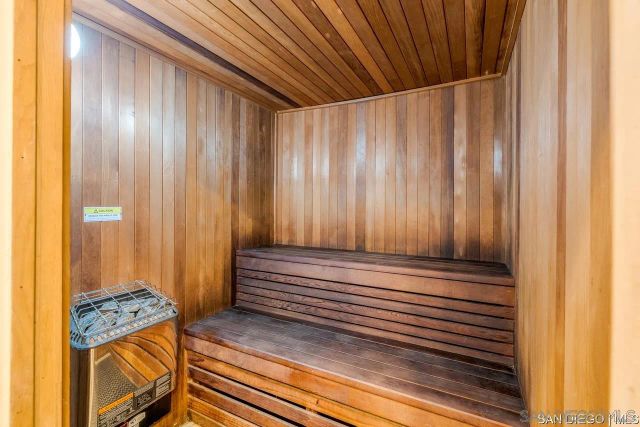 7425 Charmant Drive 2805, San Diego, CA 92122