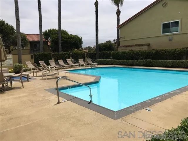 7425 Charmant Drive 2805, San Diego, CA 92122