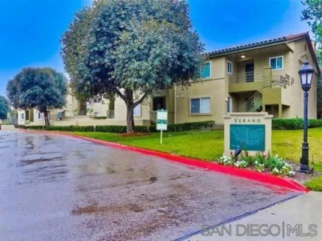 7425 Charmant Drive 2805, San Diego, CA 92122