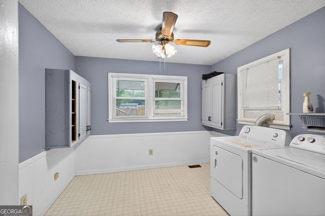 130 Forest Lane, Woodbury, GA 30293