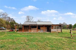 151 Sugar Hill Road NE, Rydal, GA 30171
