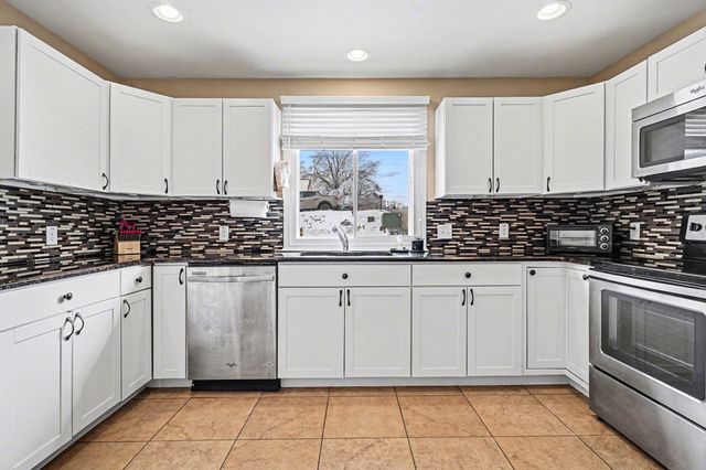 201 Glenwood Dr, Goodlettsville, TN 37072