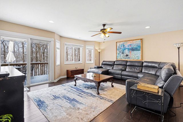 201 Glenwood Dr, Goodlettsville, TN 37072