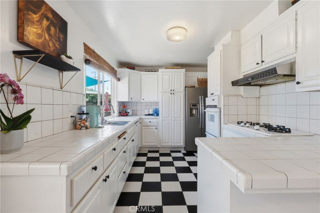 22312 Anza, Torrance, CA 90505