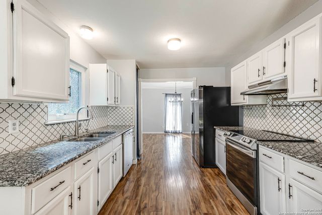 6719 Timberhill, Leon Valley, TX 78238