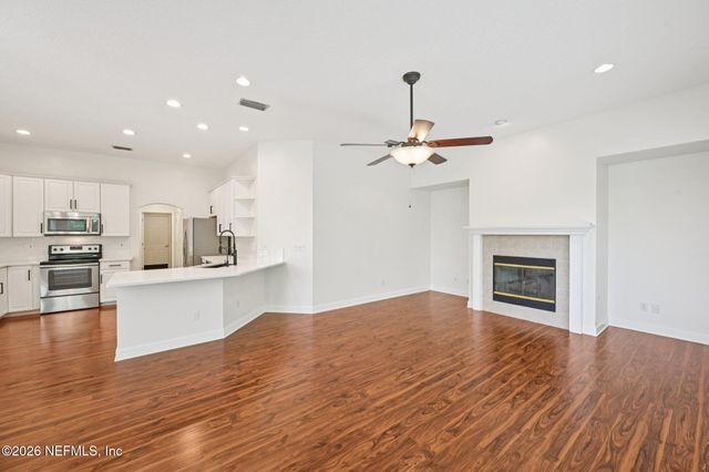 1819 SENTRY OAK Court, Fleming Island, FL 32003