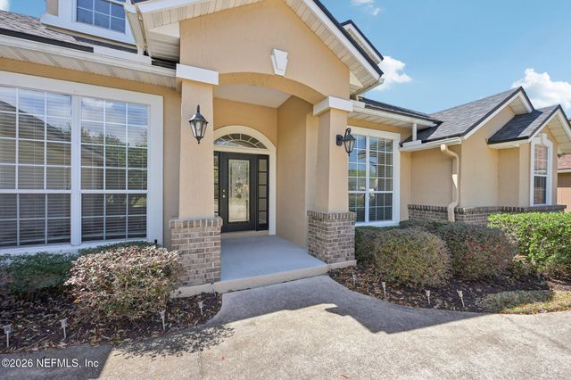 1819 SENTRY OAK Court, Fleming Island, FL 32003