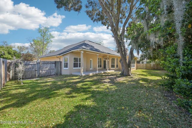 1819 SENTRY OAK Court, Fleming Island, FL 32003