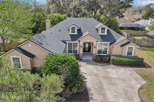 1819 SENTRY OAK Court, Fleming Island, FL 32003