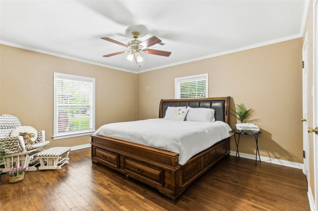 1825 N Highland Avenue, Sherman, TX 75092