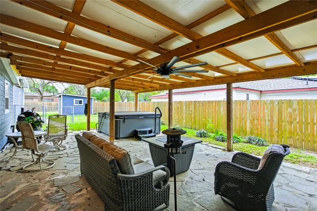 1825 N Highland Avenue, Sherman, TX 75092