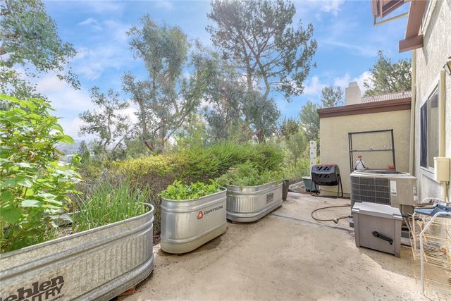 5556 E Vista Del Este, Anaheim, CA 92807