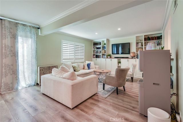 5556 E Vista Del Este, Anaheim, CA 92807