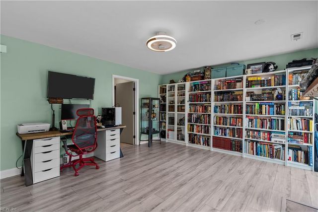 1780 Joplin LN, Virginia Beach, VA 23464