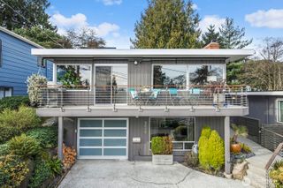 3439 24th Avenue W, Seattle, WA 98199