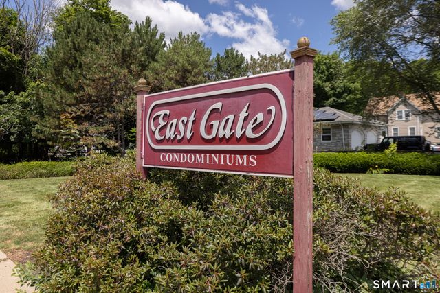 24 East Gate Lane 24, Hamden, CT 06514