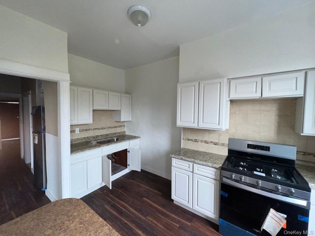 6218 60th Drive, Maspeth, NY 11378