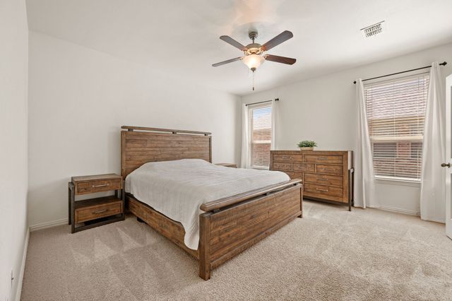 837 Graham Drive, Burleson, TX 76028