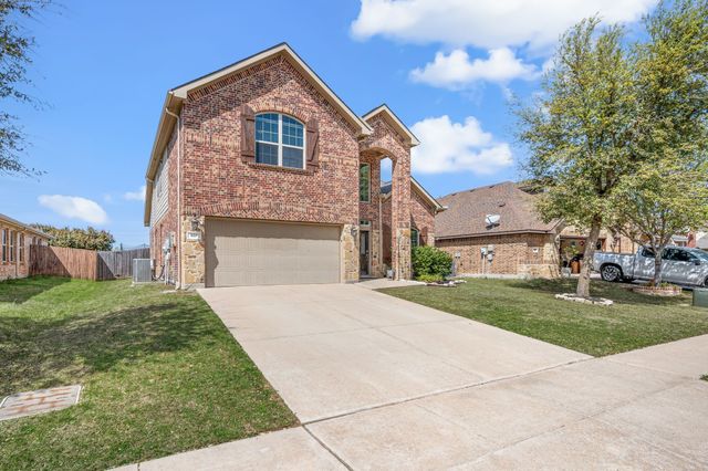 837 Graham Drive, Burleson, TX 76028