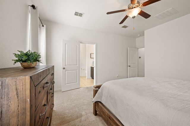 837 Graham Drive, Burleson, TX 76028