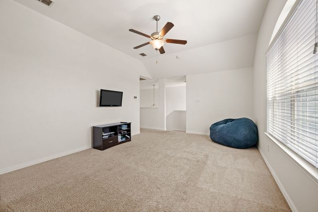 837 Graham Drive, Burleson, TX 76028