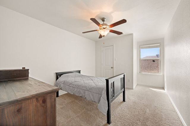 837 Graham Drive, Burleson, TX 76028