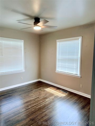 310 S 8th Street, Broken Arrow, OK 74012