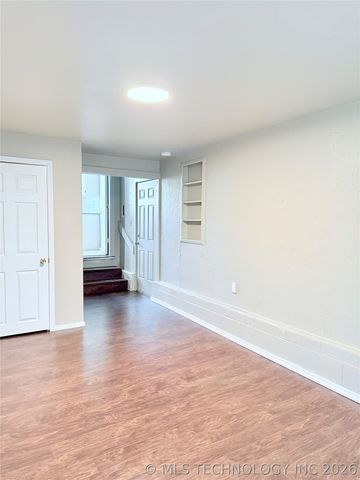 310 S 8th Street, Broken Arrow, OK 74012