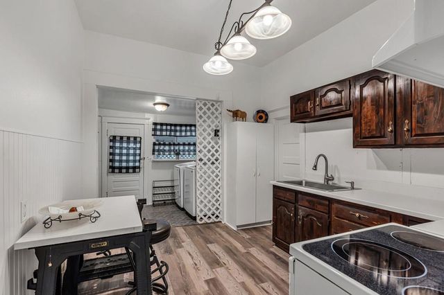 710 Woodlawn Ave, Canon City, CO 81212