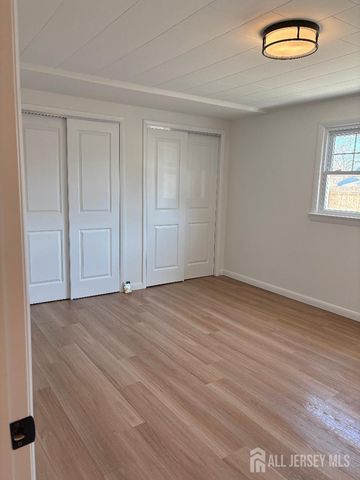 42 Boulevard East, Old Bridge, NJ 07735