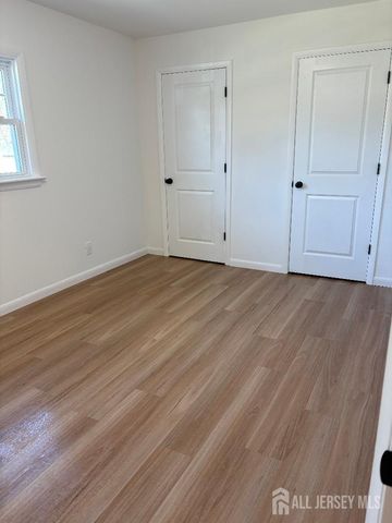 42 Boulevard East, Old Bridge, NJ 07735