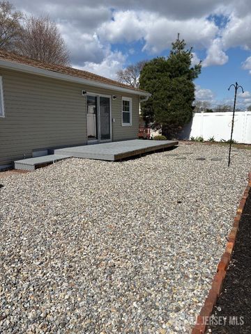 42 Boulevard East, Old Bridge, NJ 07735