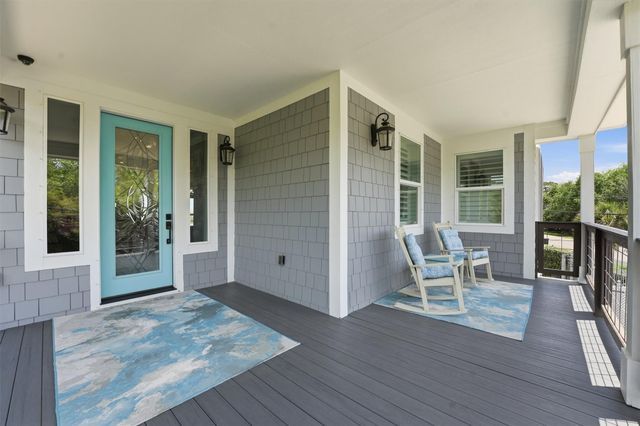 4019 Bayshore Drive, Bacliff, TX 77518