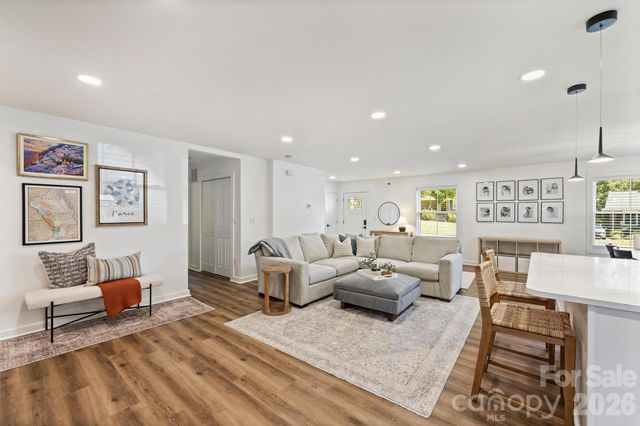 614 Cooper Drive, Charlotte, NC 28210