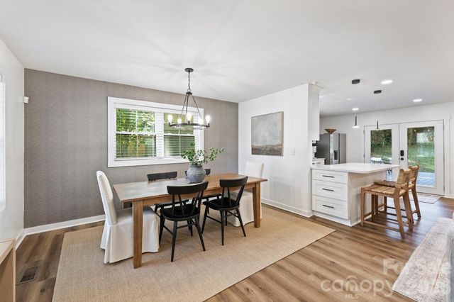 614 Cooper Drive, Charlotte, NC 28210