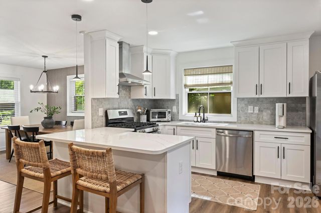 614 Cooper Drive, Charlotte, NC 28210