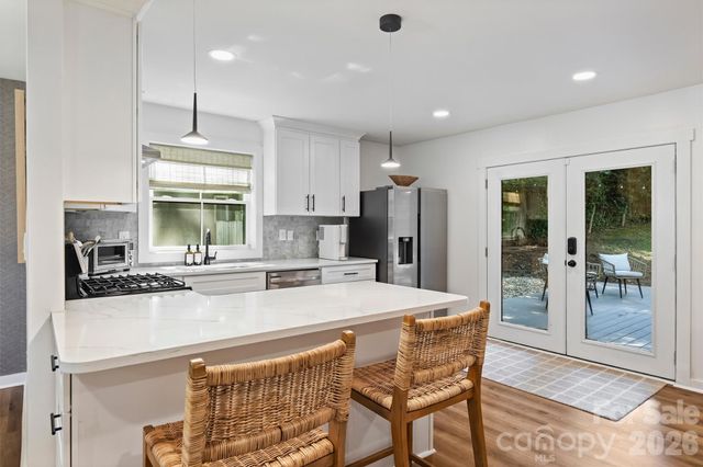 614 Cooper Drive, Charlotte, NC 28210