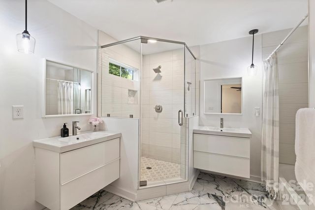 614 Cooper Drive, Charlotte, NC 28210
