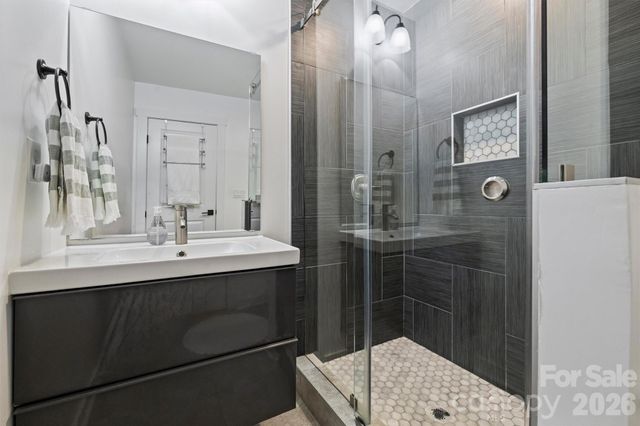 614 Cooper Drive, Charlotte, NC 28210