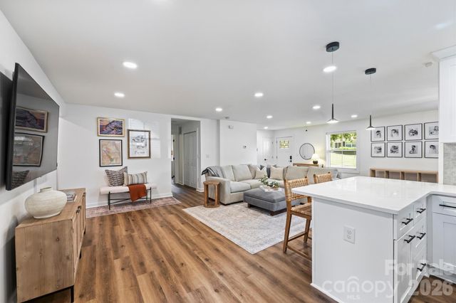 614 Cooper Drive, Charlotte, NC 28210