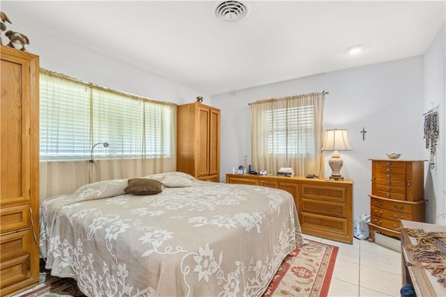 475 19th Place, Vero Beach, FL 32960
