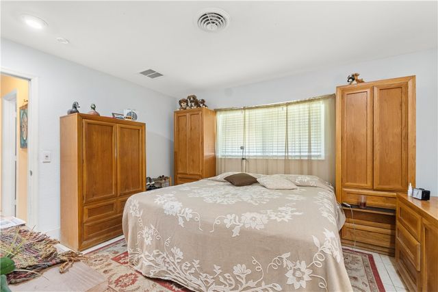 475 19th Place, Vero Beach, FL 32960