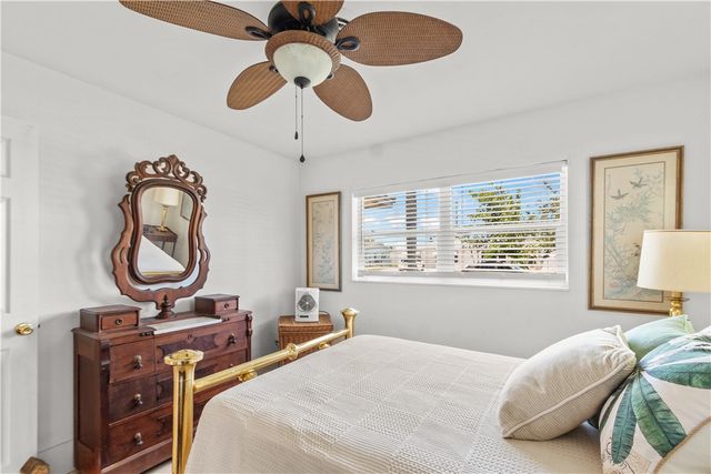 475 19th Place, Vero Beach, FL 32960