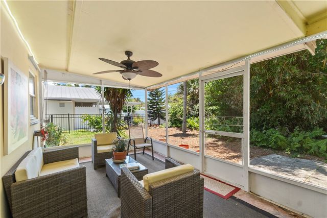 475 19th Place, Vero Beach, FL 32960