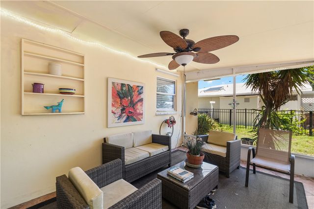 475 19th Place, Vero Beach, FL 32960